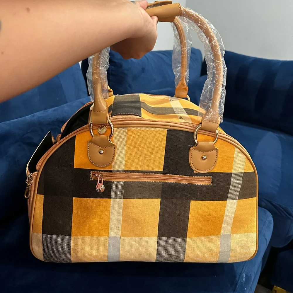 Dog Carrier, Cat Carrier, Pet Carrier, Foldable Premium PU Leather Dog Purse